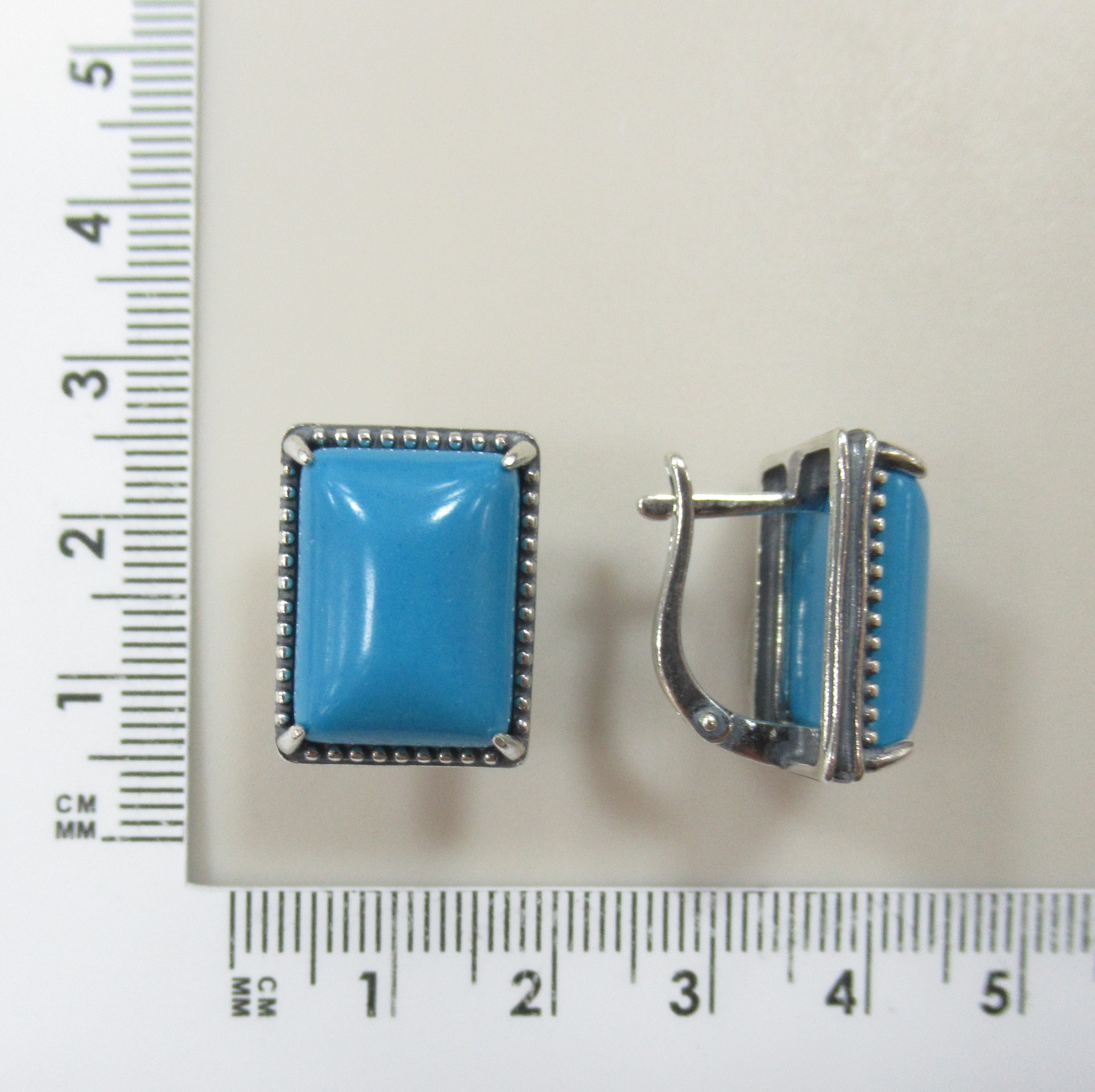 Серебряные серьги с бирюзой